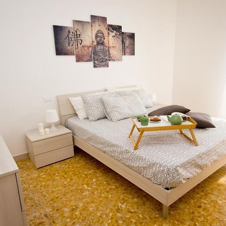 Apt Luminoso, Spazioso Con Aria Condiz E Bici Viareggio Exterior photo